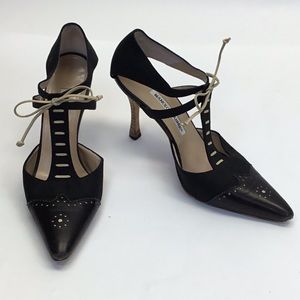 Manolo Blahnik Black Pump with Tan Accent